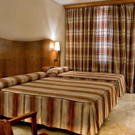 Aristol - Sagrada Familia 3*