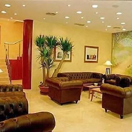 Hotel Aristol - Sagrada Familia 3*