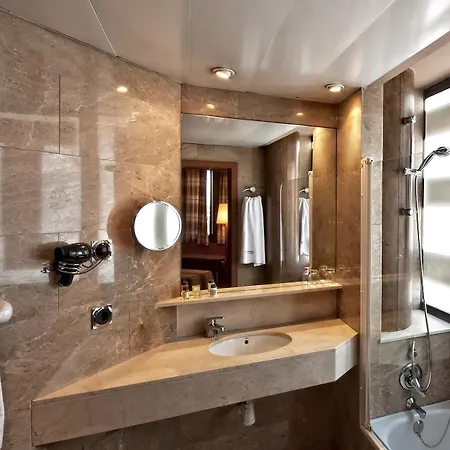 Aristol - Sagrada Familia Hotel 3*