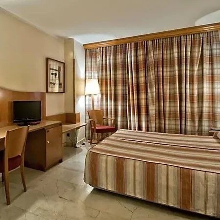 Aristol - Sagrada Familia 3*