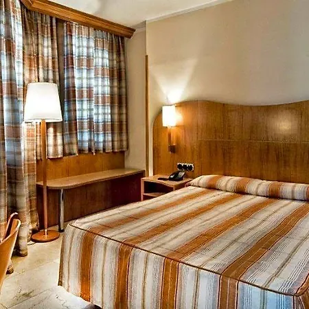 Aristol - Sagrada Familia 3* Barcelona