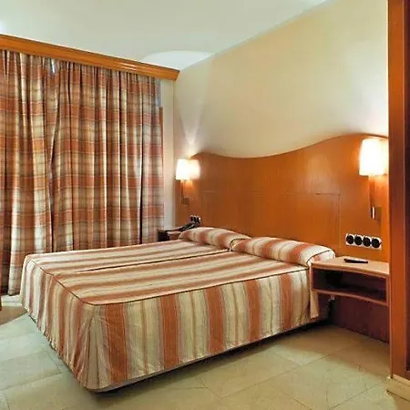 Hotel Aristol - Sagrada Familia Barcelona