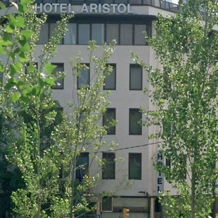 Aristol - Sagrada Familia 3* Barcelona